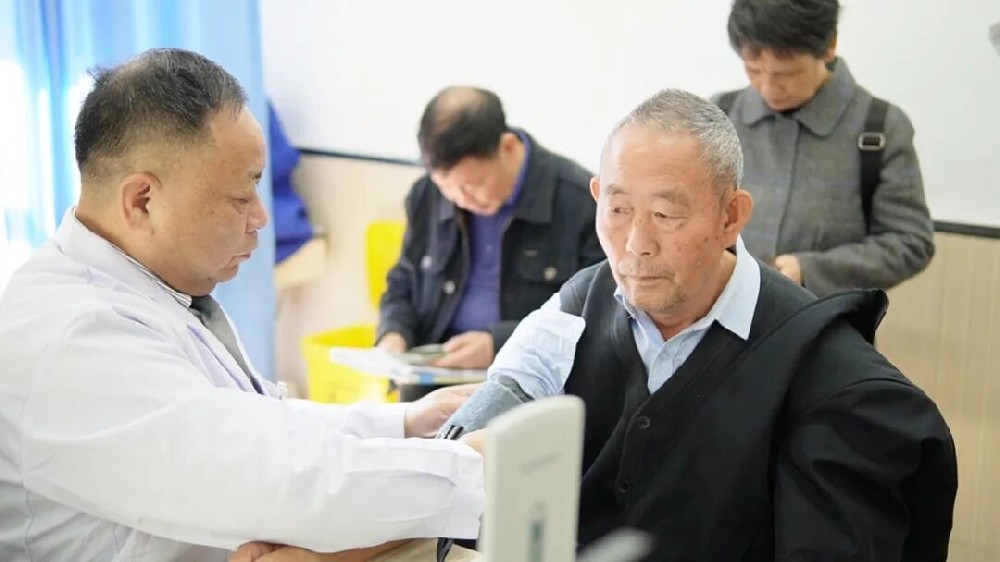 医联体 | 中心医院杨金云主任定期在我院坐诊